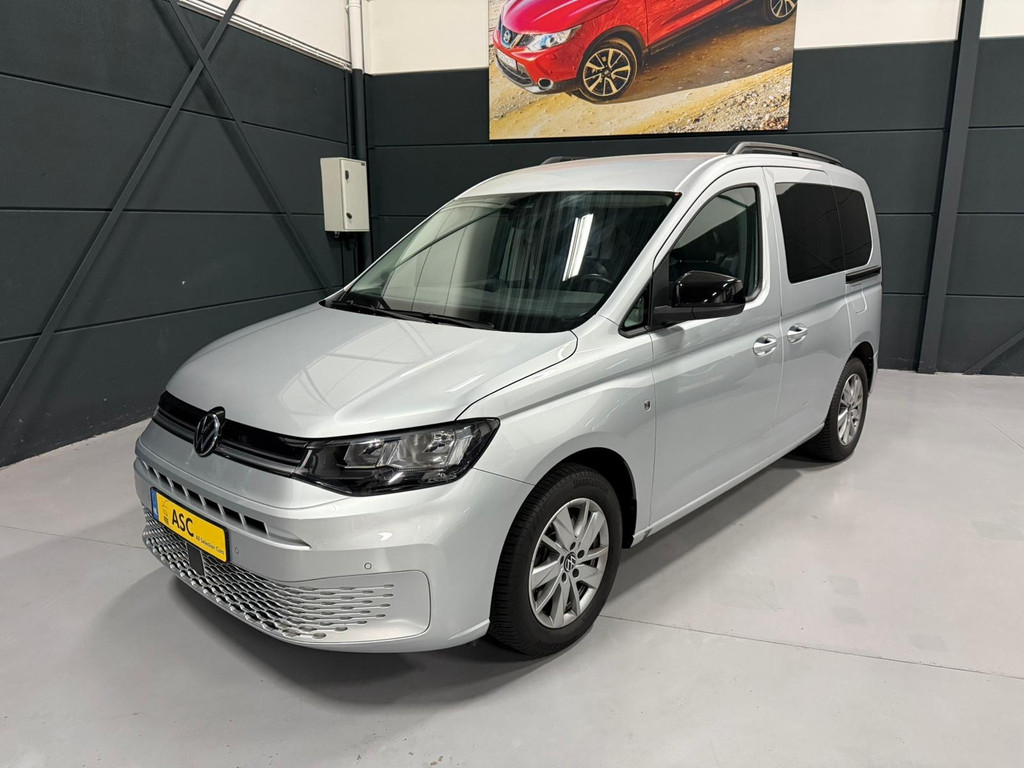 Volkswagen Caddy 1.5 TSI Rolstoelauto L1 Automaat 3+1 of 5+0 - Alle opties - 1e Eigenaar - Rolstoelvervoer - Nieuw Model 46517867-1.jpg | All Selection Cars