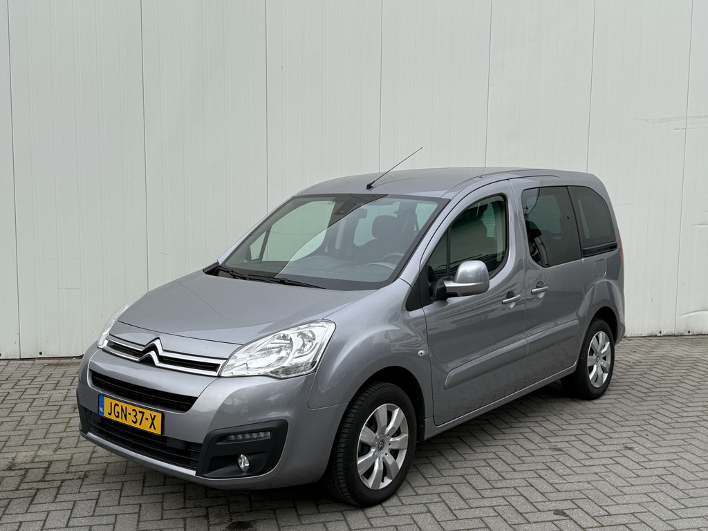 Citroën Berlingo 1.6 VTi Rolstoelauto 3+1 of 5+0 - UNIEK Slechts 13.000 km !! - Nieuwstaat - 1e Eigenaar - Rolstoelvervoer 47537916-0.jpg | All Selection Cars