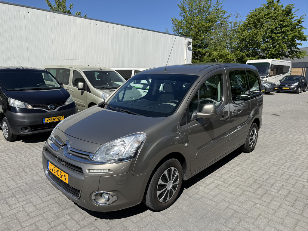 Citroën Berlingo 1.6 VTi Rolstoelauto 3+1 of 5-0 - Ruime Bodemverlaging - Knielsysteem - Luchtvering - Rolstoelvervoer 50659074-0.jpg | All Selection Cars