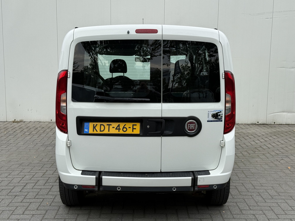 Fiat Doblò Rolstoelauto 3+1 - XL Bodemverlaging - 1e Eigenaar - Rolstoelvervoer 51767758-2.jpg | All Selection Cars