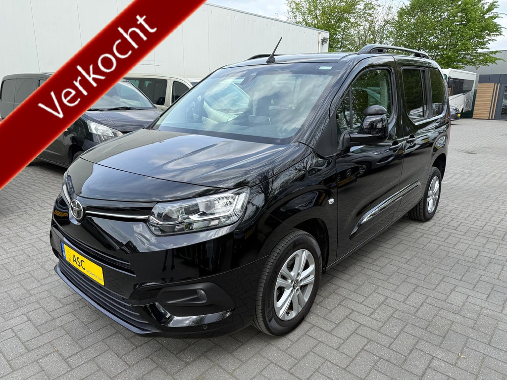 Toyota ProAce CITY Verso L1 - Automaat 4+1 - Rolstoelauto - Alle opties - Bodemverlaging TRIPOD + Lier - 1e Eigenaar - Rolstoelvervoer 52882092-0.jpg | All Selection Cars