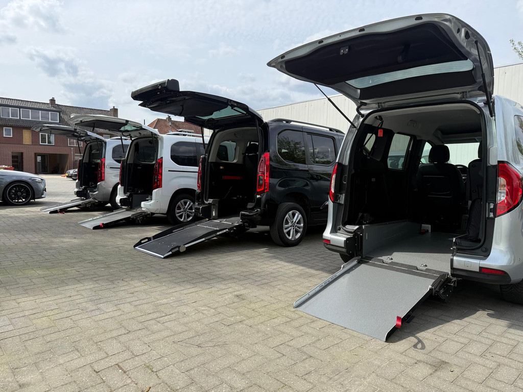 Toyota ProAce Diversen Toyota CITY Verso L1 ROLSTOELAUTO OP VOORRAAD - Automaat en hangeschakeld - Zie website 52908267-2.jpg | All Selection Cars