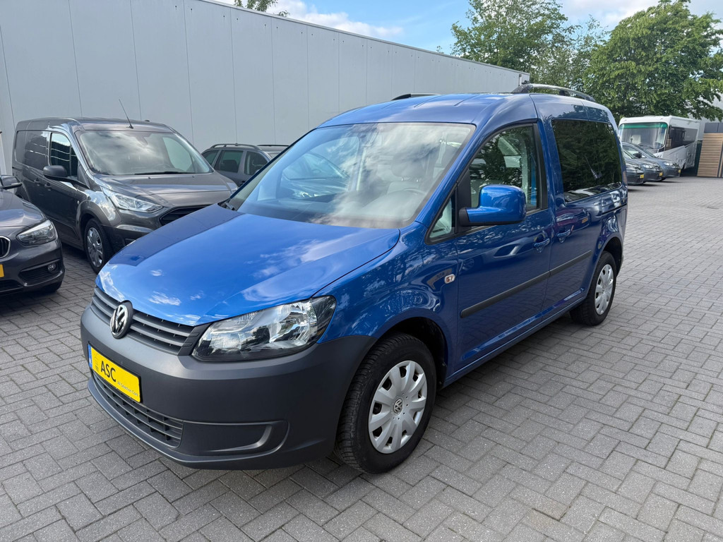 Volkswagen Caddy Rolstoelauto 3+1 - XXL Bodemverlaging - 1 Eigenaar - Topstaat - Rolstoelvervoer 53608776-0.jpg | All Selection Cars