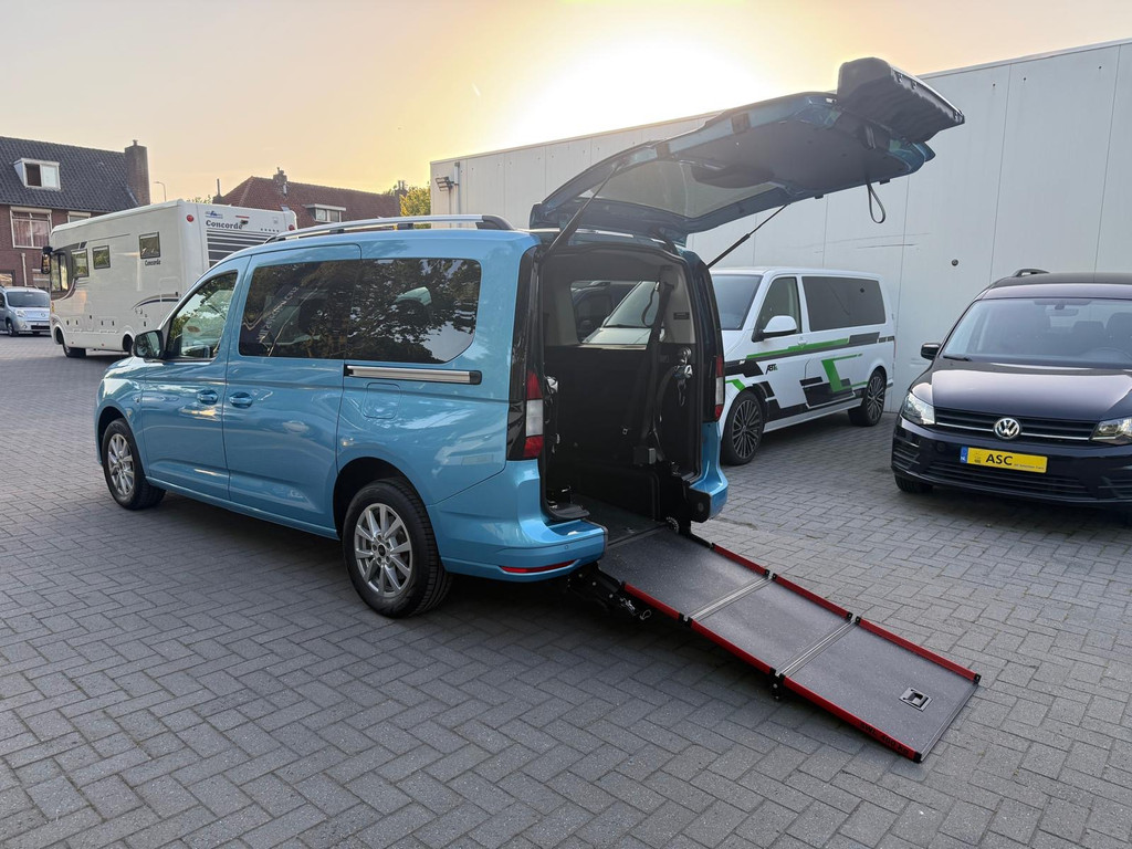 Ford Tourneo Connect L2 Rolstoelauto Automaat 4+1 (verlengde ombouw) Freedom + Lier - 1e Eigenaar - NIEUWSTAAT 53933053-4.jpg | All Selection Cars
