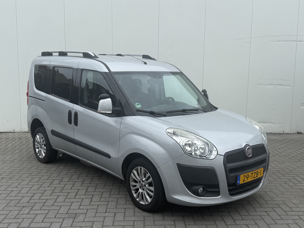 Fiat Doblò 1.4 T-Jet 120pk Rolstoelauto 3+1 - XXL Freedom Bodemverlaging (160 Cm Binnen hoogte) - Rolstoelvervoer 54019785-4.jpg | All Selection Cars