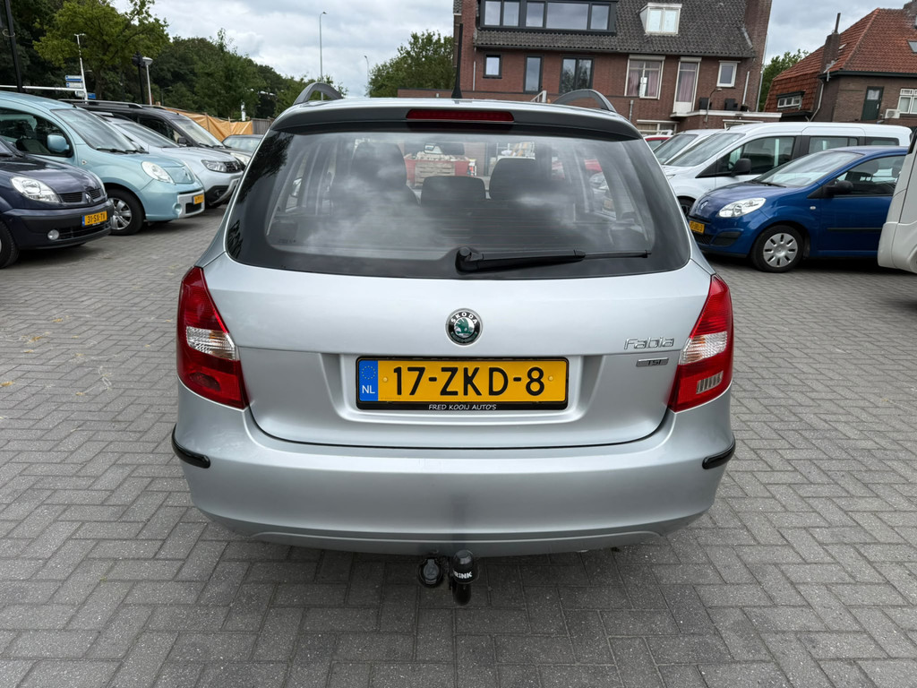 Škoda Fabia Combi 1.2 TSI Arctic - AIRCO - ELEKT/PAKKET - VOLLEDIG ONDERHOUDEN - ZEER MOOI 55351404-3.jpg | All Selection Cars