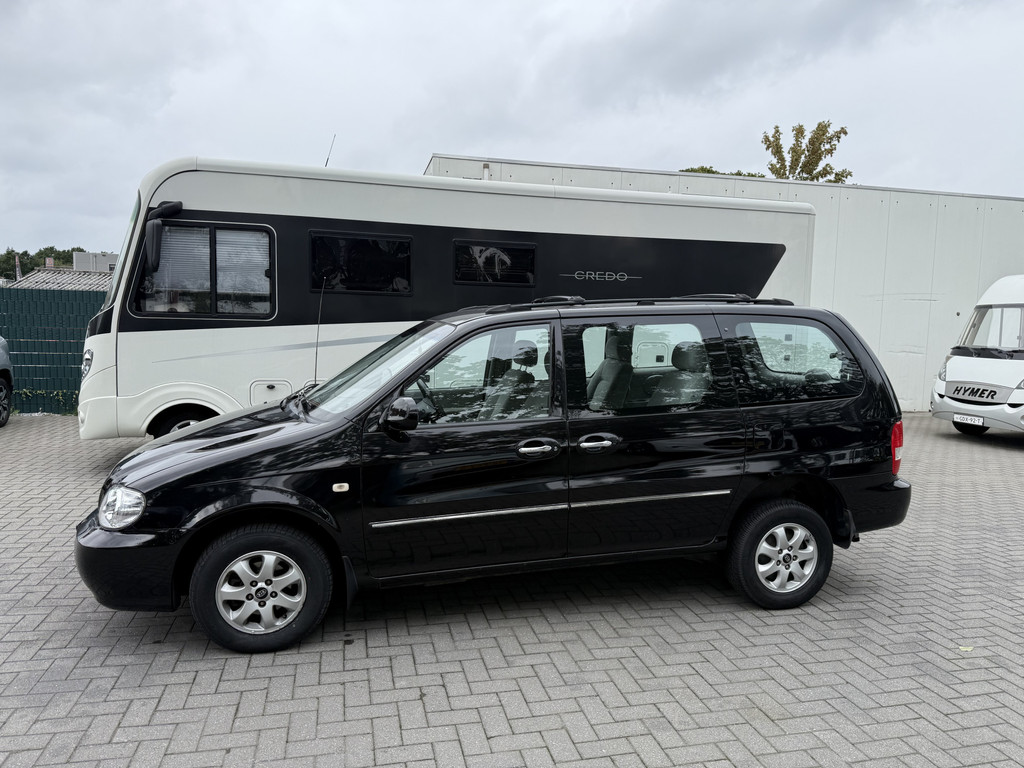 Kia Carnival 2.5 V6 EX Automaat - Rolstoelauto 4+1 - XXL Freedom Ombouw - Bodemverlaging - Unieke Auto 56458861-1.jpg | All Selection Cars