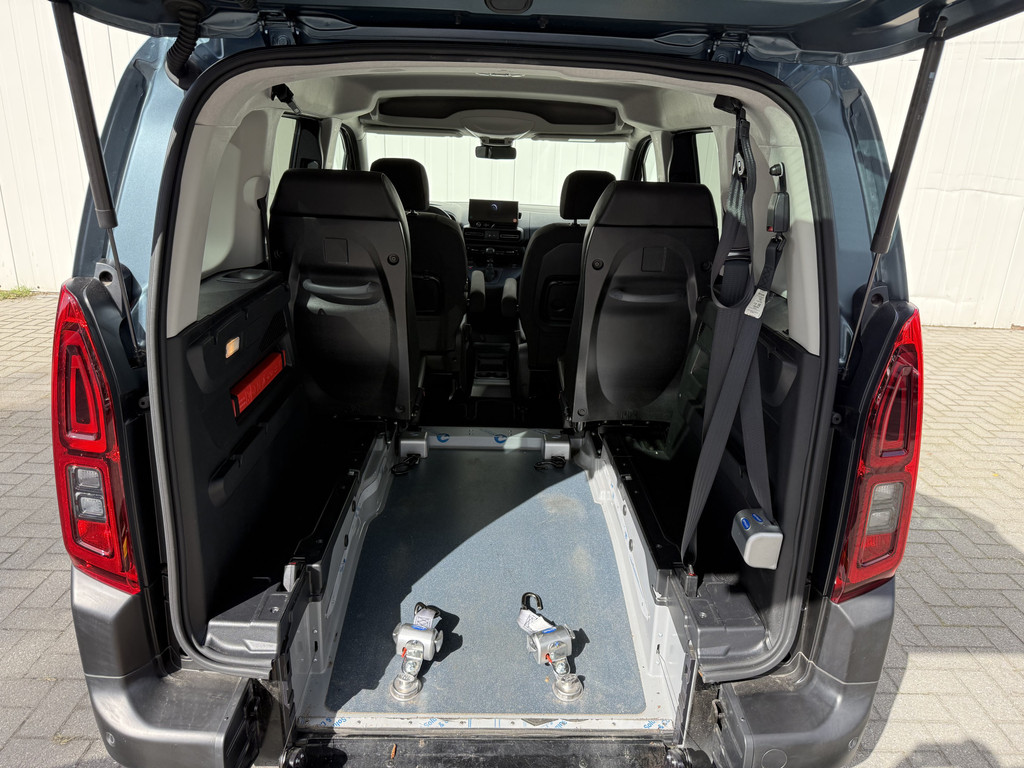 Citroën Berlingo L1 Rolstoelauto 4+1 - Bodemverlaging - Alle opties - Nieuw Model ! - Rolstoelvervoer 56921424-4.jpg | All Selection Cars